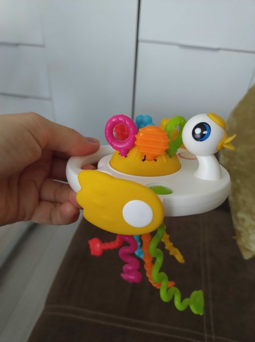 Grzechotki gryzaki sensoryczne wańka jelonek, kaczuszka Montessori