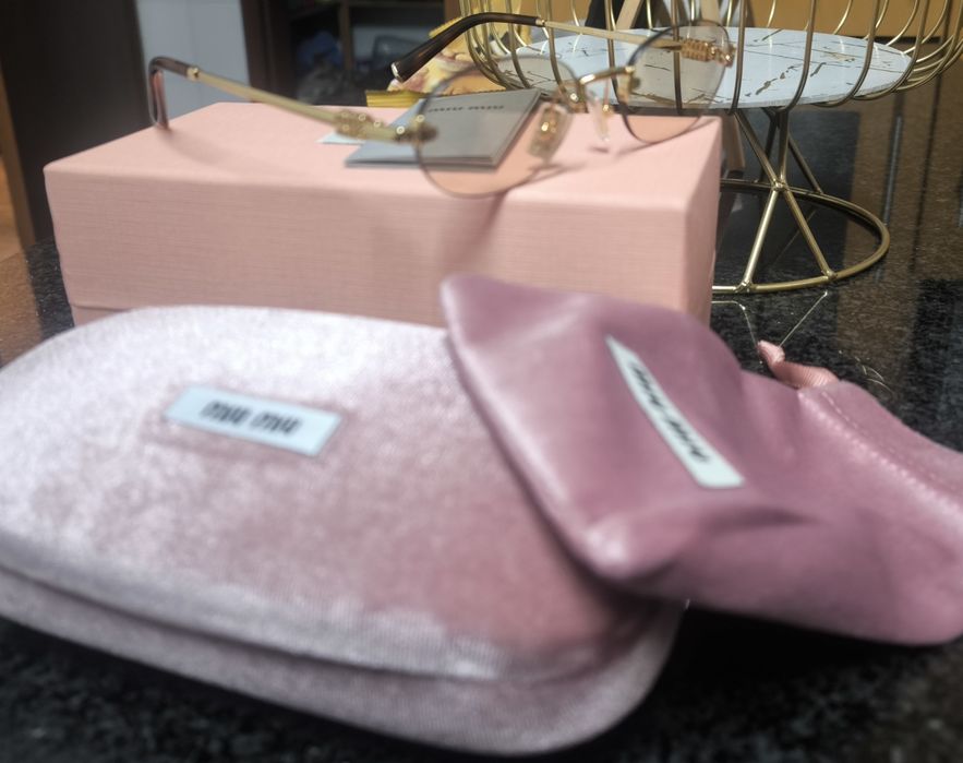 Oculos de sol Miu Miu