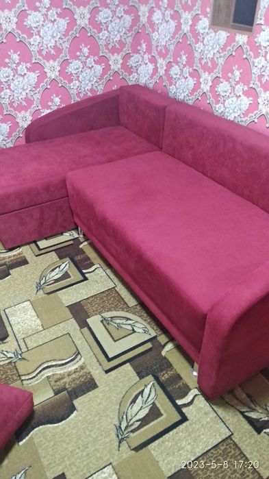 М'який куточок для вітальні