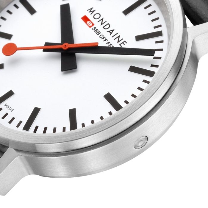 *NOVO* Mondaine STOP2GO  (41 mm)