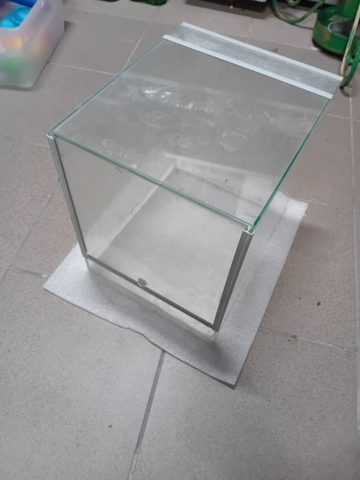 Terrarium 30x30x25