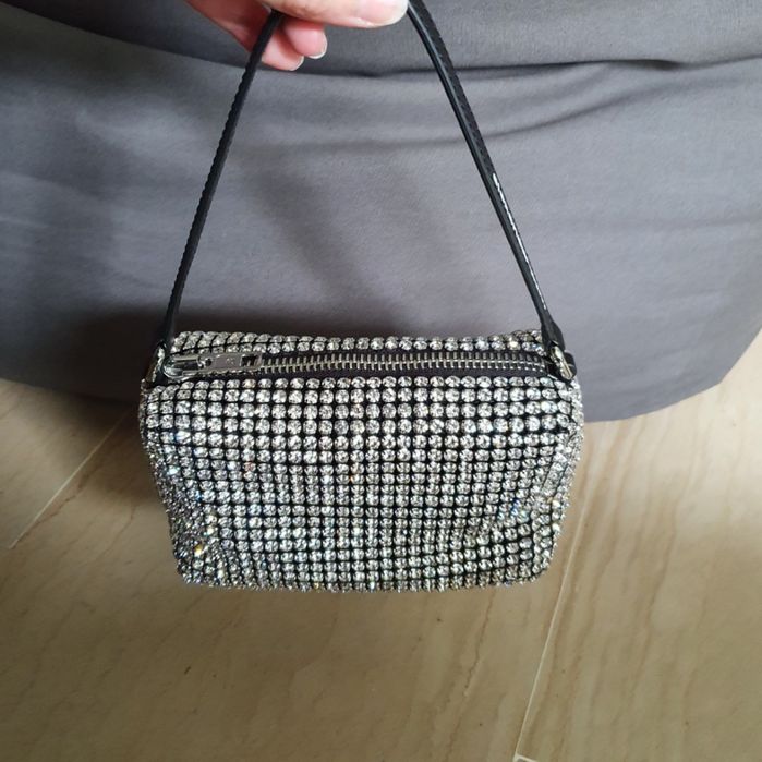 Bolsa Pochete Chique com cristais Swarowsky