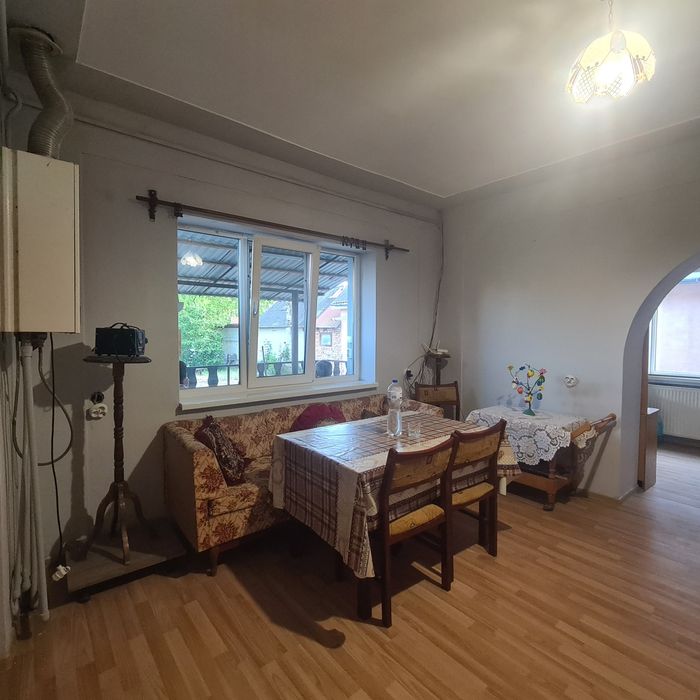 Продається компактний сімейний будинок в м.Берегове