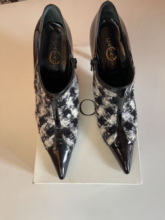 Ботильоны Casadei