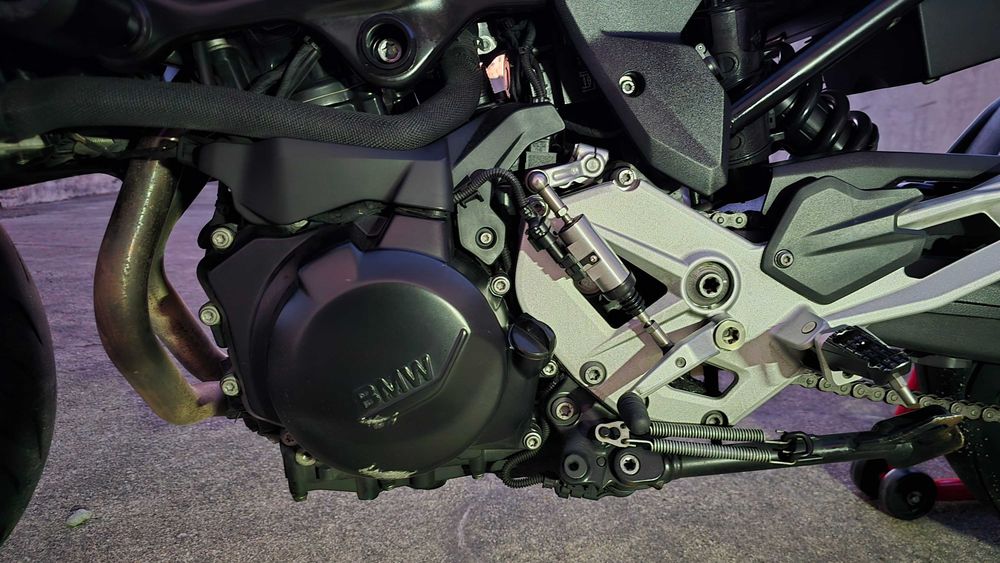 2022 VENDO/TROCO BMW f900r