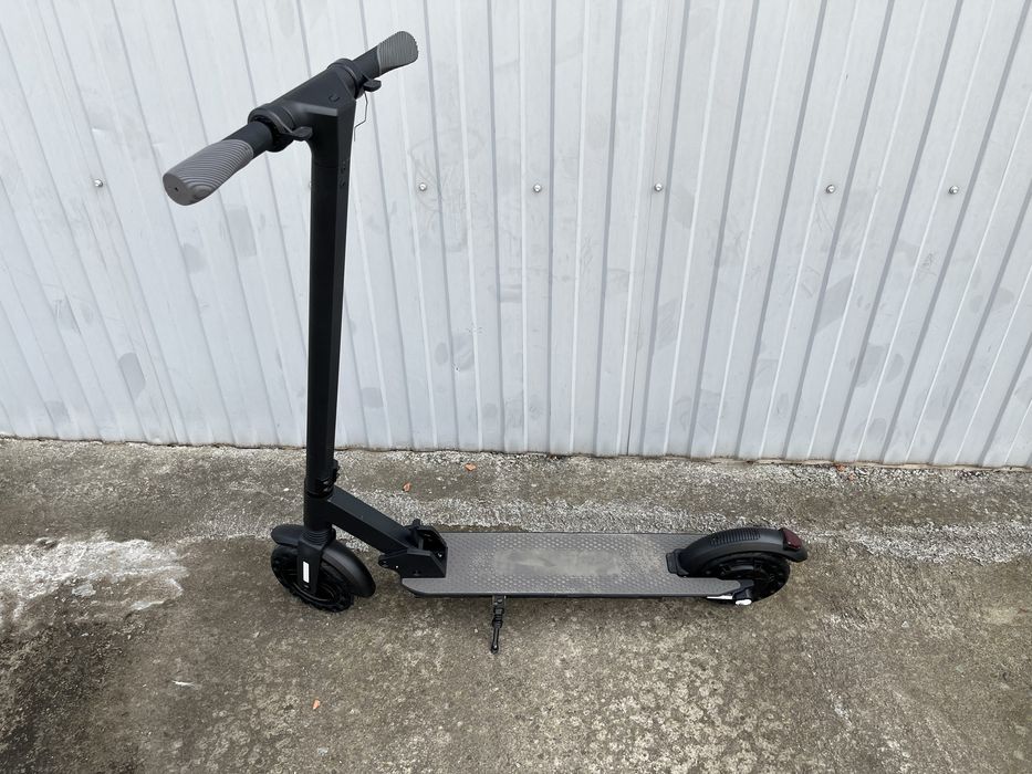 Електросамокат Eljet E-210