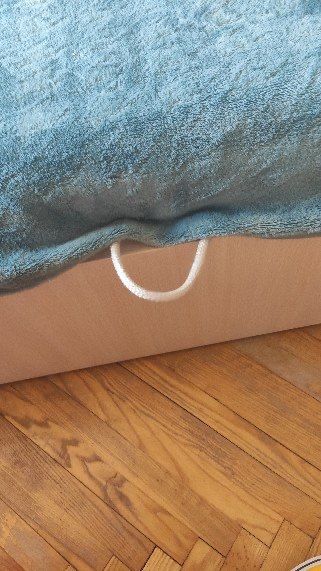 Двоярусне ліжко.