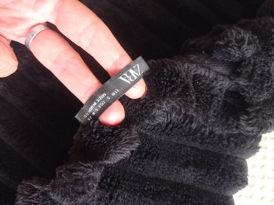 Modny sweter Zara s