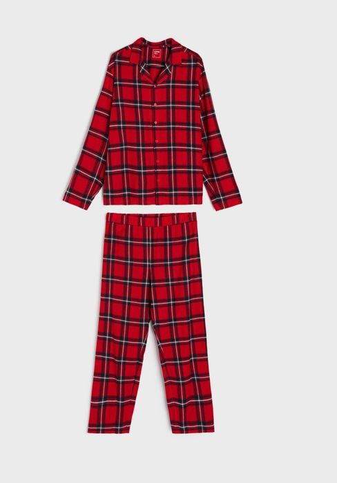 Чоловіча піжама.