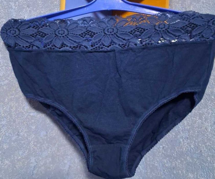 Жіночі трусики ( стринги, шорти ) великого розміру