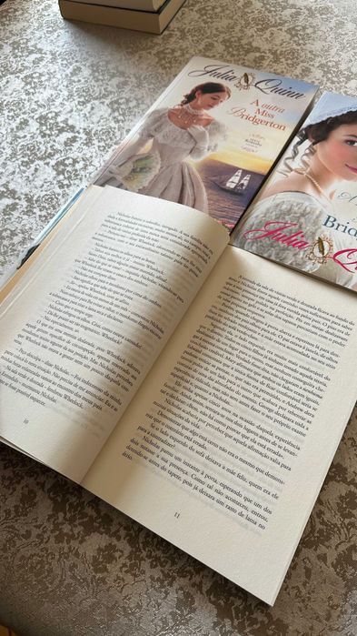 Coleção Livros de "Julia Quinn" - 4 Livros