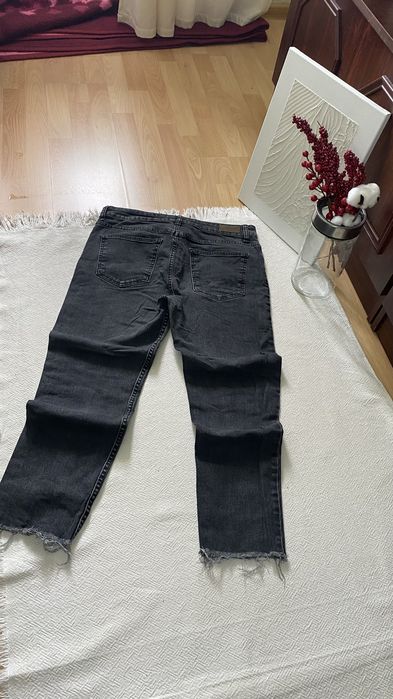 Джинси мом жіночі bershka