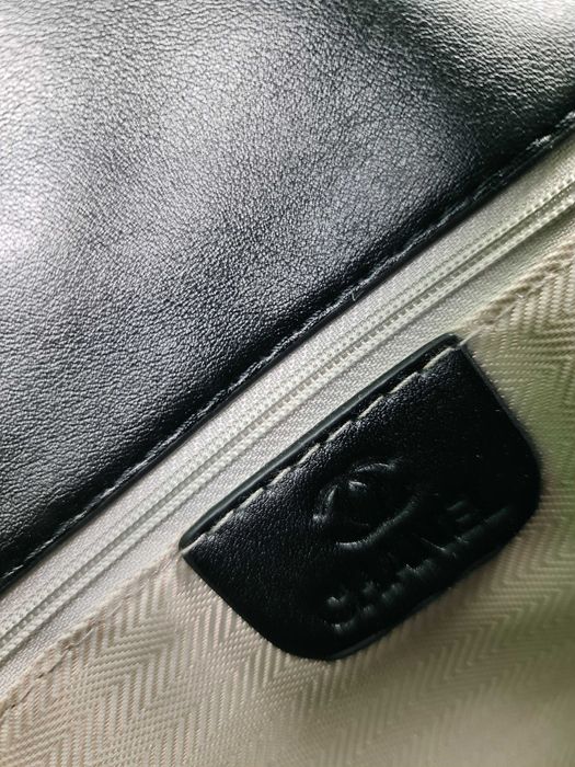 Torebka plecak Torba lakierowana czarna skórzana kuferek Premium