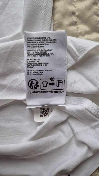 Biały t-shirt The North Face. Rozmiar L