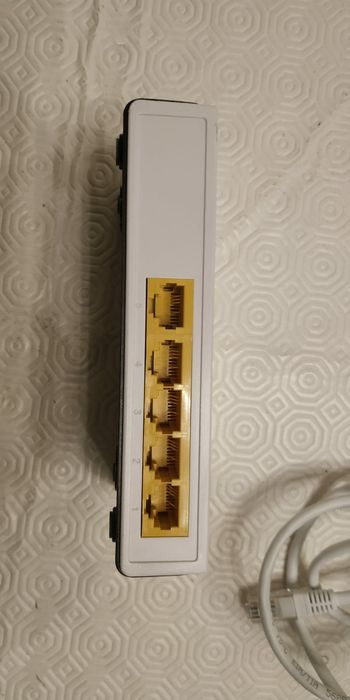 TP-Link LAN Switch64751208214529122