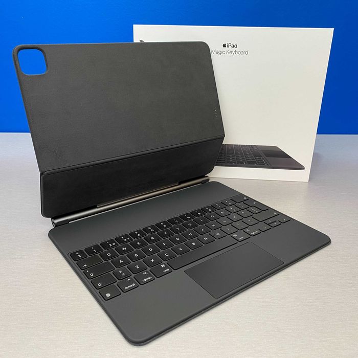 Apple Magic Keyboard iPad Pro 12.9" (3ª/4ª/5ª/6ª Geração)