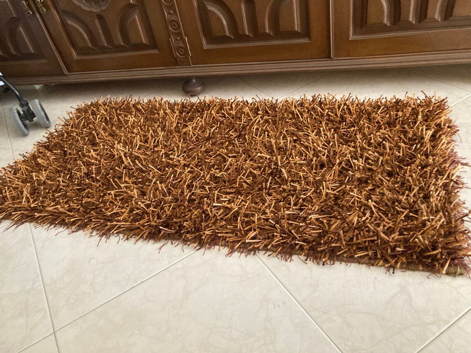 2 Tapetes, muito pouco uso | cor castanha