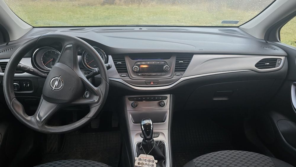 Opel Astra k 1.4