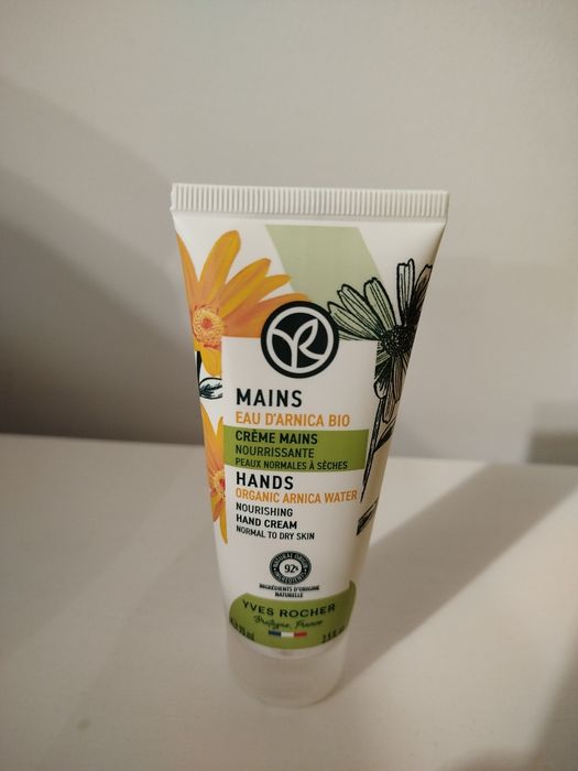 Creme mãos arnica Yves Rocher novo