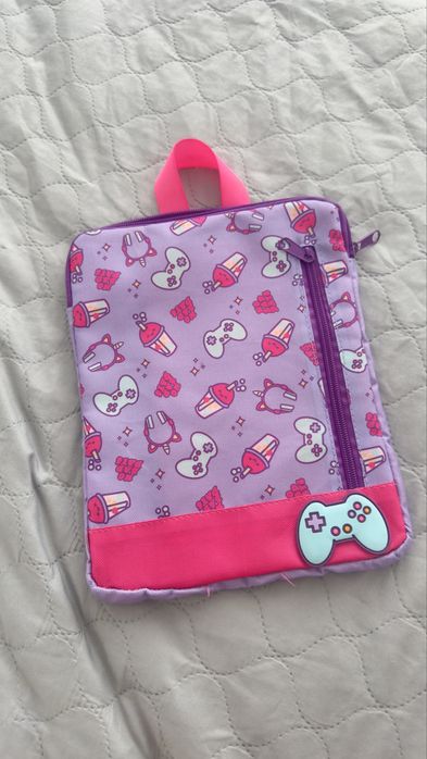 Etui na tablet z nadrukiem