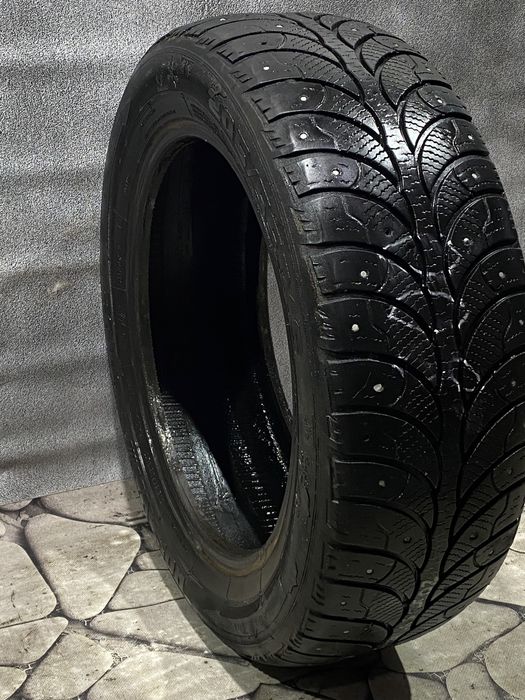 Зимова резина Rosava 205/55 R16