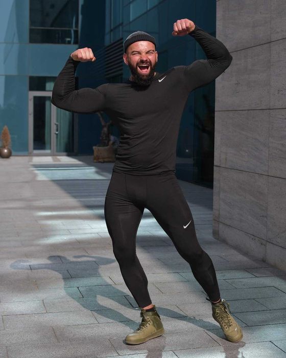 Компресійний костюм Nike 5в1: Рашгард шорти,легінси,футболка,худі