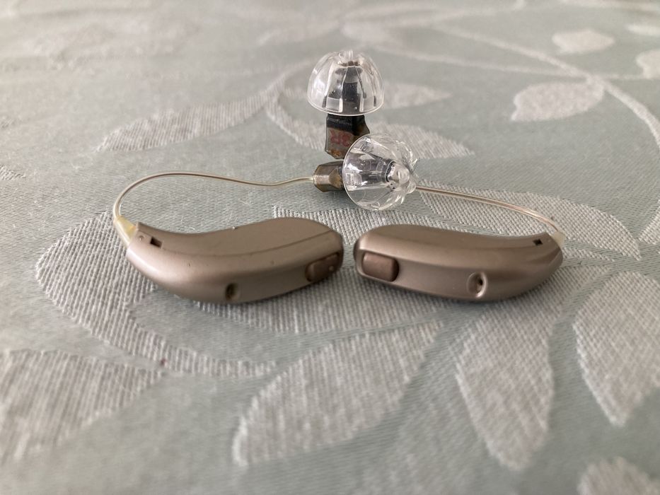 Aparelhos auditivos Opticon Ino