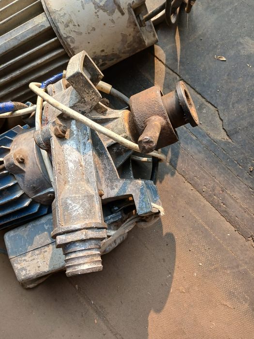 Водяной насос (харьков)