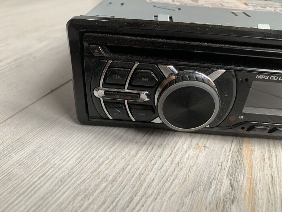 Radio Xomax usb karta