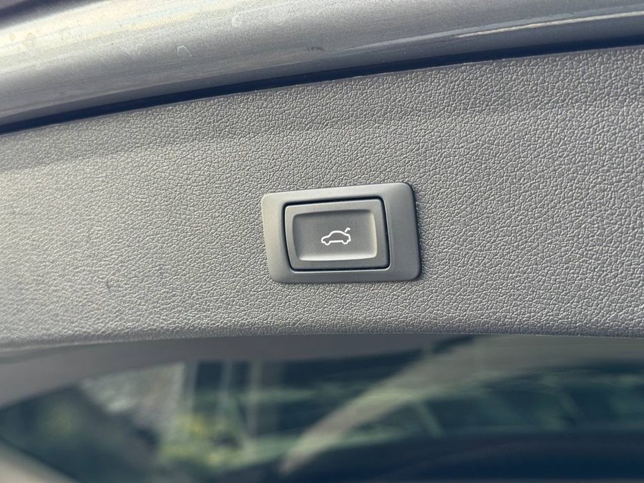 AUDI Q5 premium plus S-Line