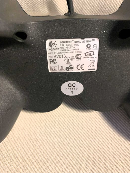 Comando de Gaming "Logitech Dual Action" - Como Novo! -64738260385025122