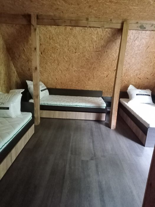 Хостел, гарні умови, нові ліжка