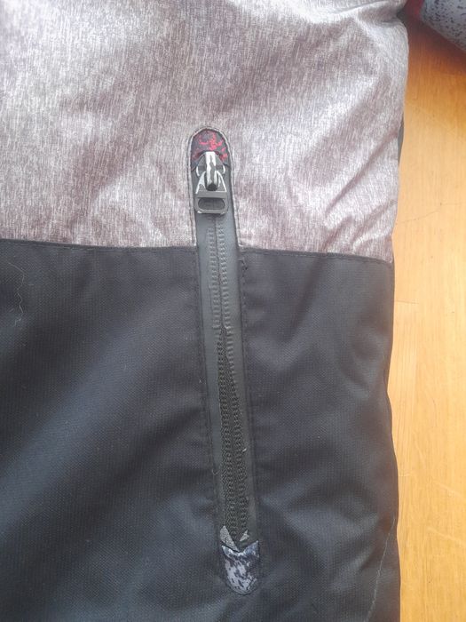 Kurtka zimowa chłopięca