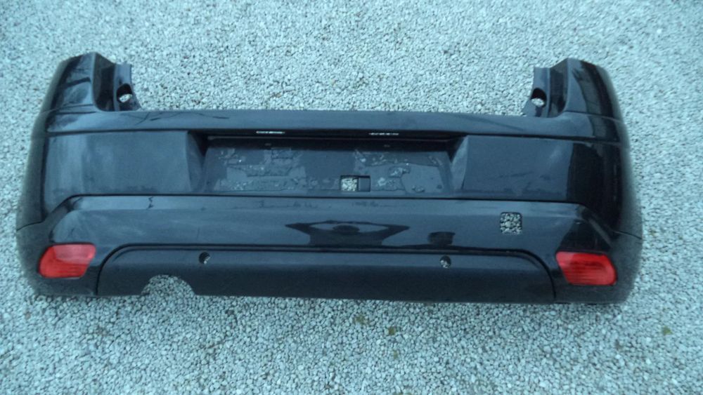 Para-choques tras Citroen C4 VTR ano 2008 (original)