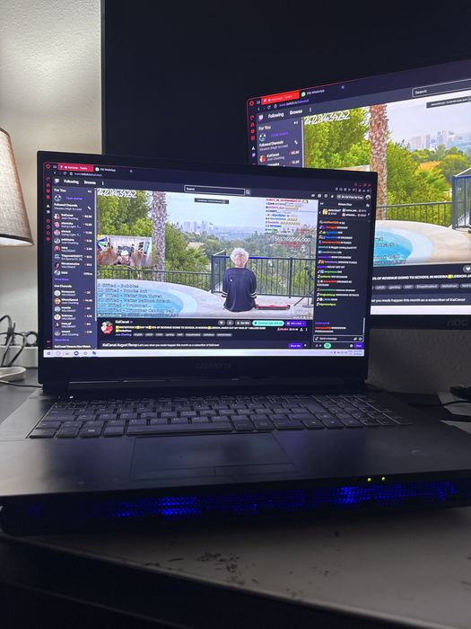 Laptop Gigabyte G7 (i7, 16GB RAM, RTX 3060, 17,3” FHD)