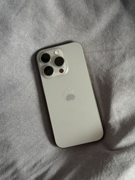 iPhone 15 Pro 256 Natural Titanium