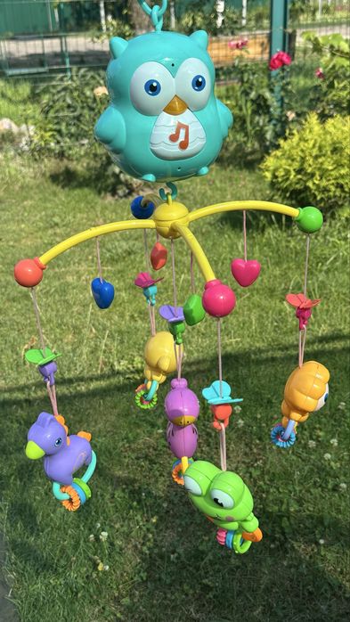 Мобіль на ліжечко «Добрі сни» (музика,світло) з коробкою