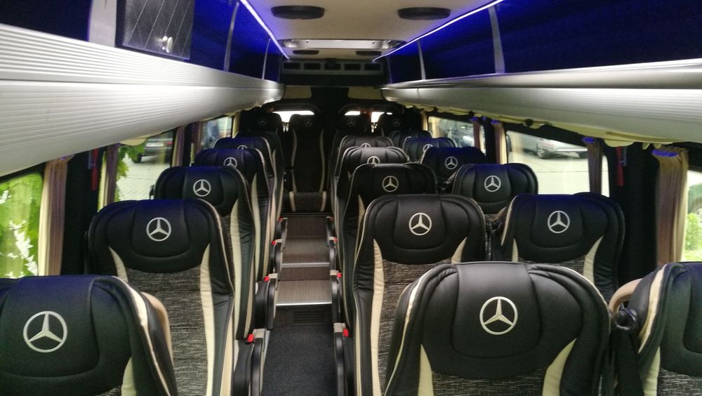 Usługi przewozowe, transport osobowy, przewóz osób, wynajem busa