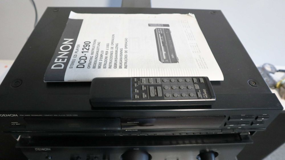 Стойка  Усилитель Denon PMA-720AE на полевых транзисторах Toshiba   Cd проигрыватель DENON DCD 1290 Burr Brown ЦАП 2 x PCM61 пульт паспорт чеки