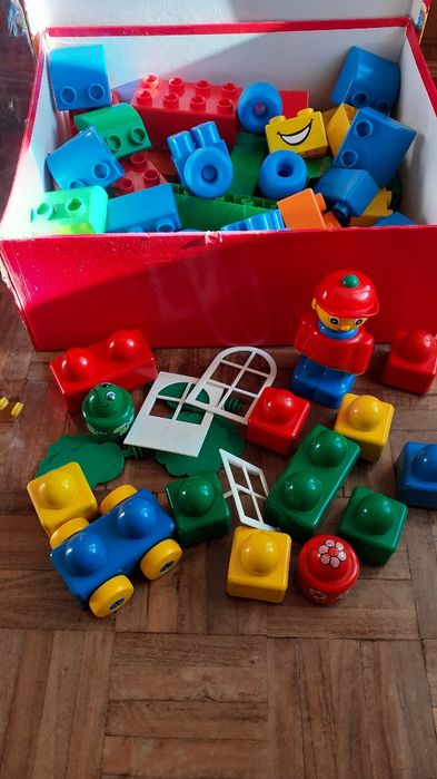 Mega Lego crianças