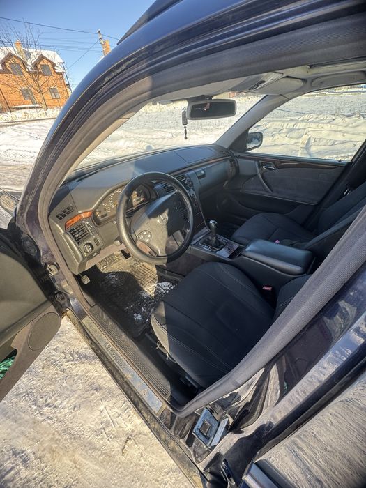 Мерседес w210 2.7сді