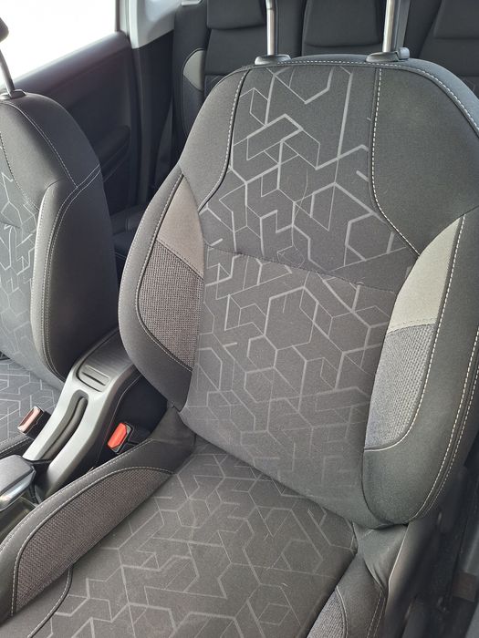 Peugeot 2008 1.2 gasolina