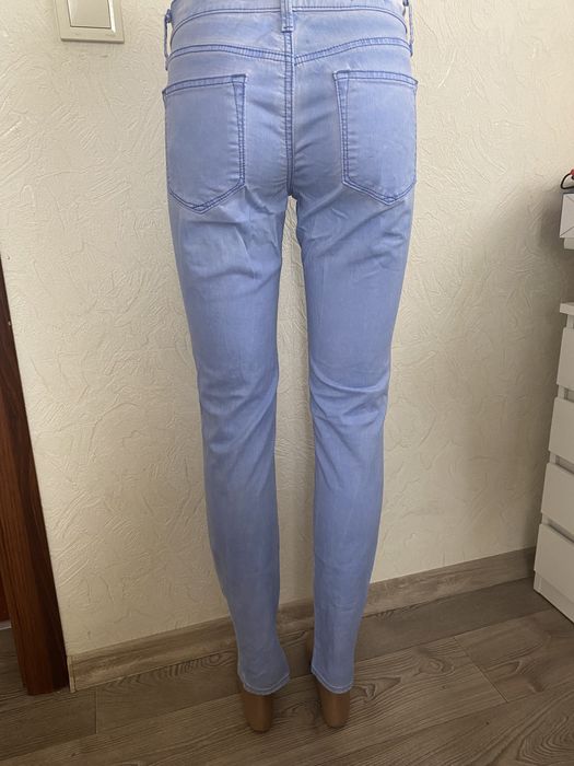 Джинсы gap