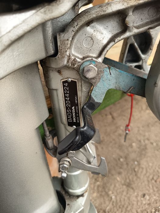Silnik zaburtowy honda BF5A
