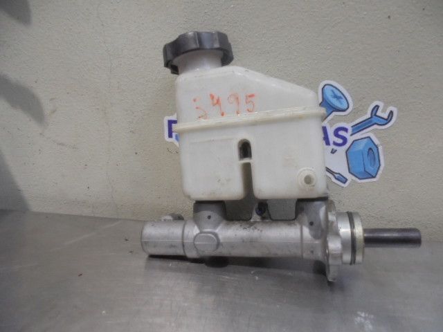 Bomba central dos travões KIA Ceed SW (ED)