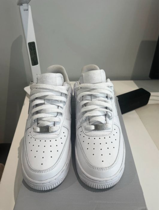 Air force 1 branco tamanho 39 usado apenas 1 ves
