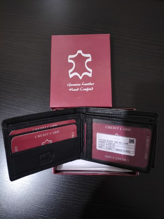 Carteira RFID em pele preta