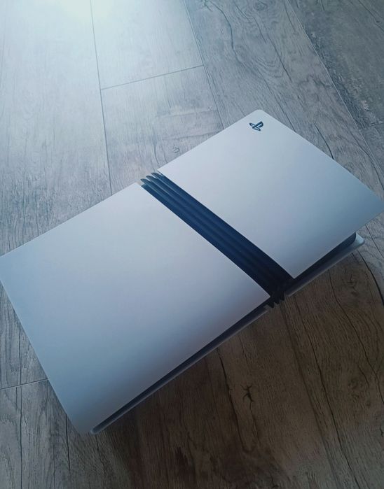 PlayStation 5 pro 2Tb z Napędem