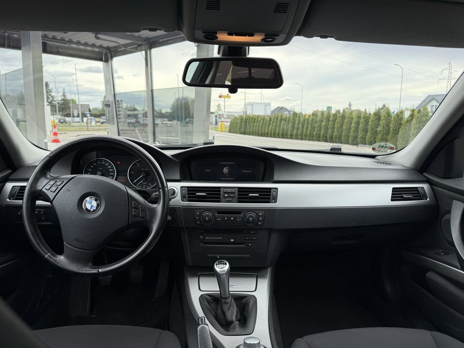 Sprzedam BMW e90 330D *Manual*