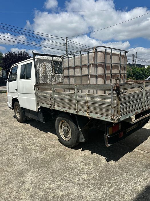 ISUZU NKR 55E/35 Cabine dupla 2.8 Diesel